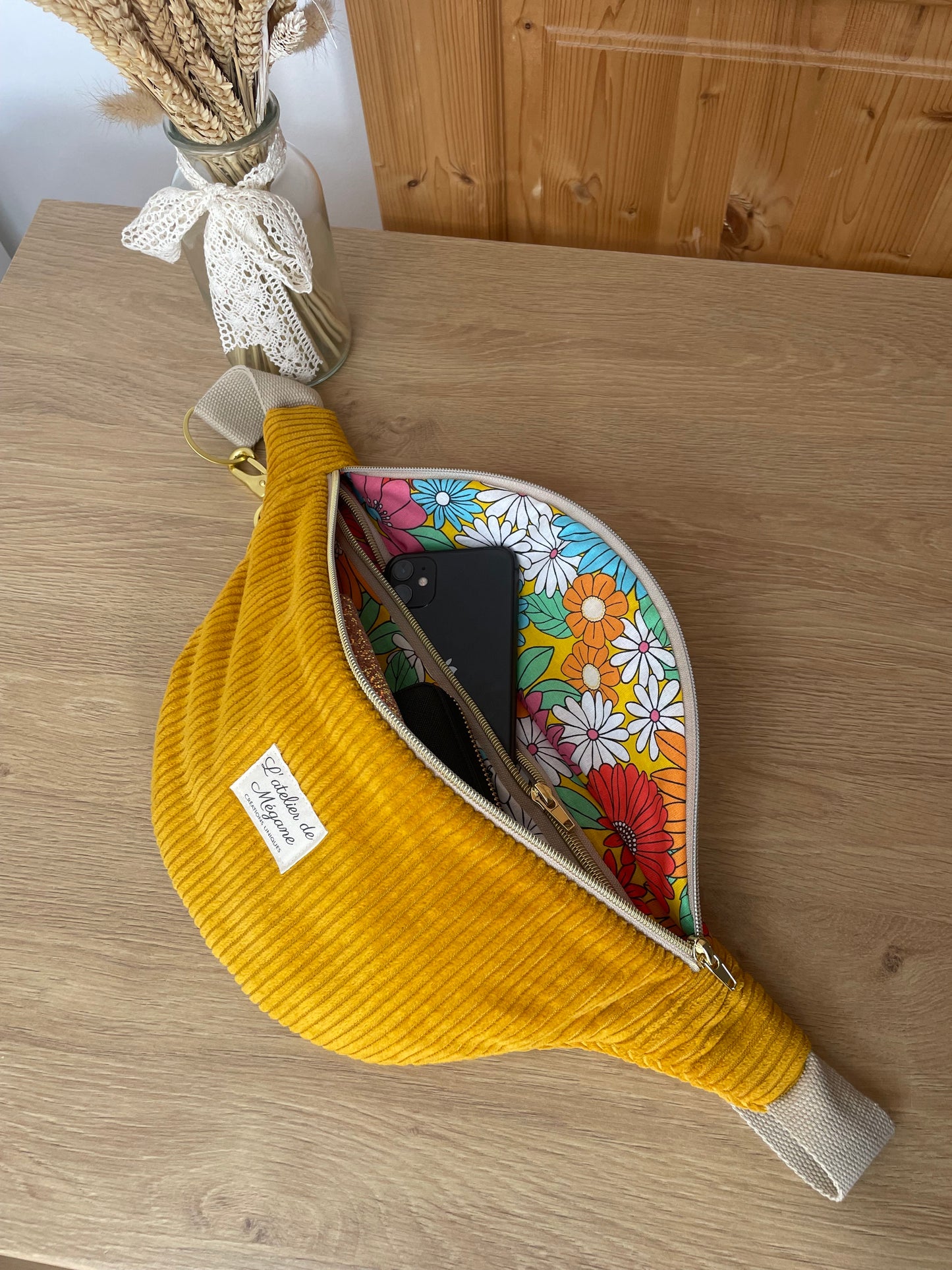 Banane moumoute femme et enfant