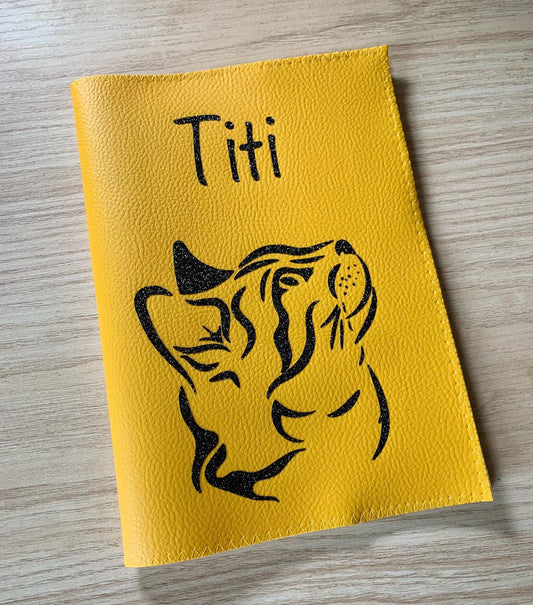 Protège carnet santé chien & chat avec motif – Étui fait main pour carnet de santé et carnet de vaccination