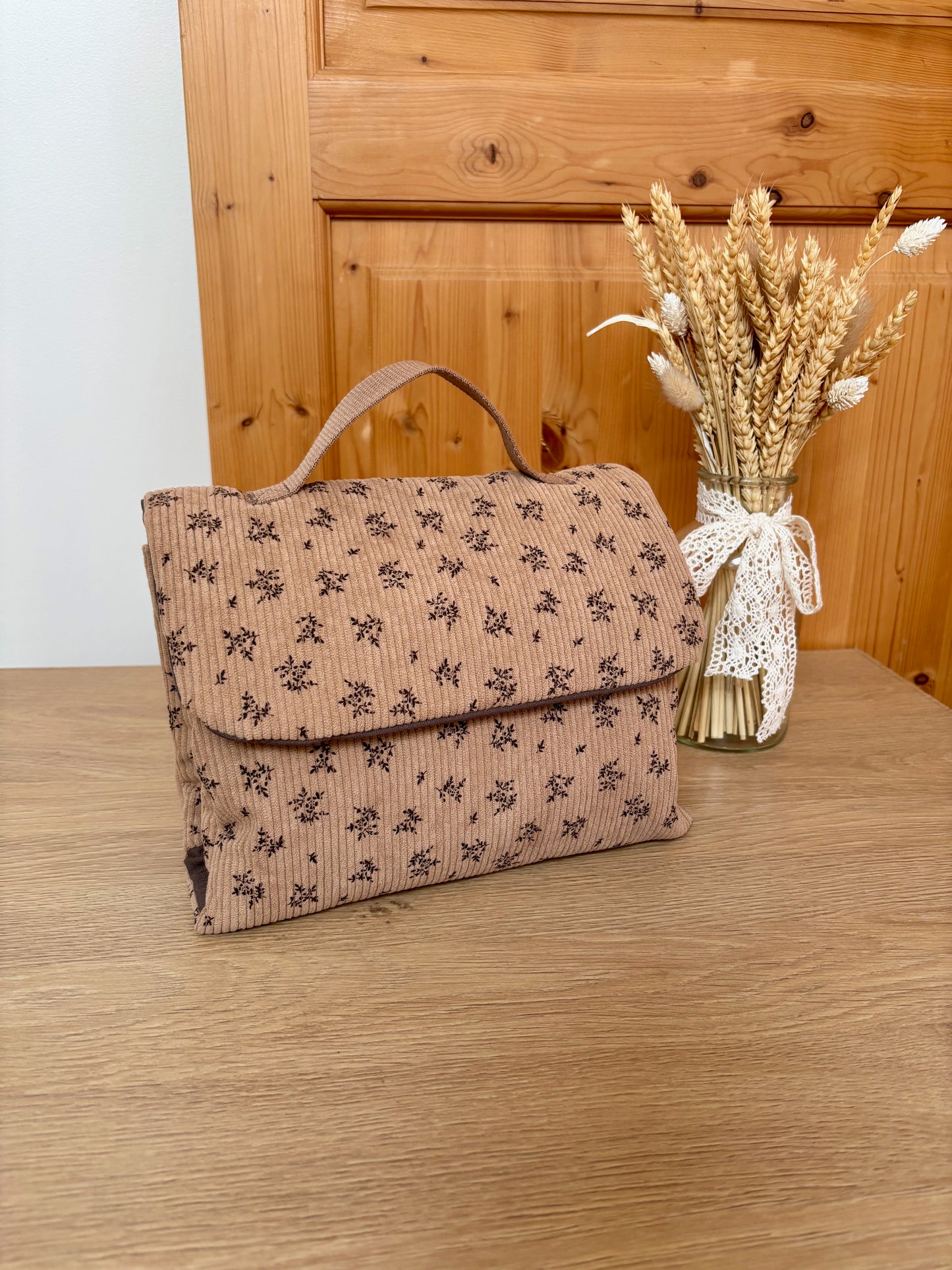 Pochette à langer nomade – Velours fleuri