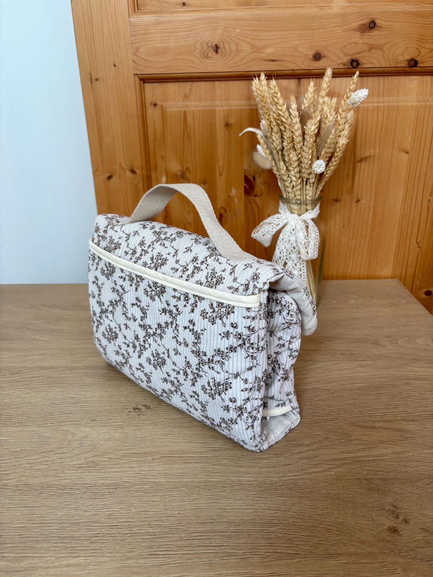 Pochette à langer nomade – Velours fleuri