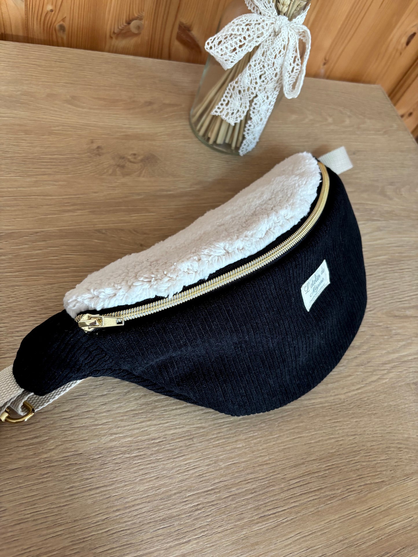 Banane velours et moumoute