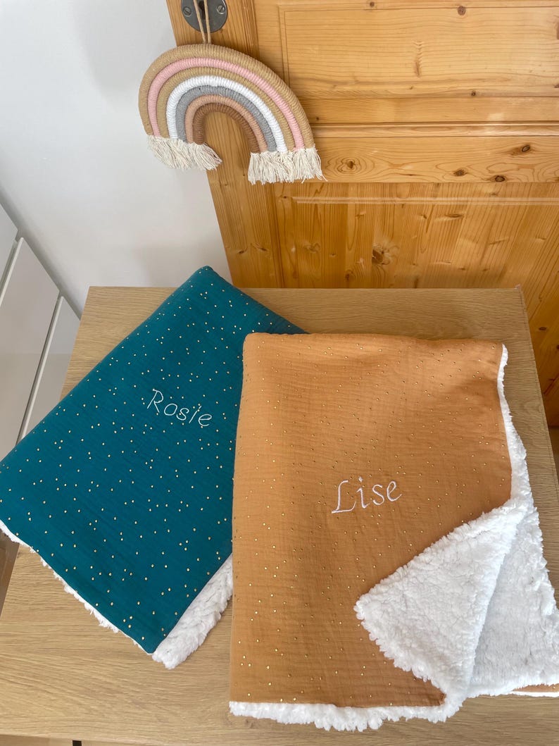 Couverture personnalisée naissance brodée du prénom